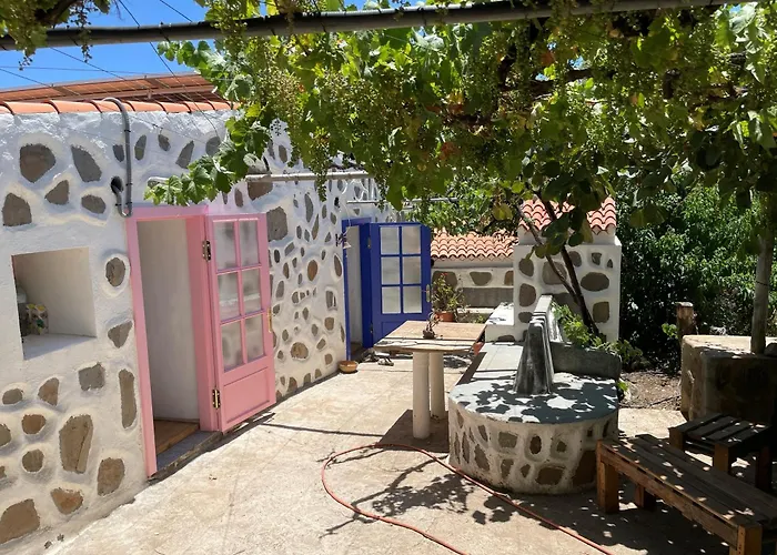 Semesterbostad Rosas Maerchenhafte Mit Pool *