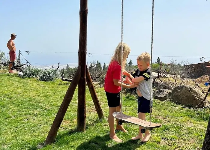 Rosas Maerchenhafte Mit Pool Semesterbostad *